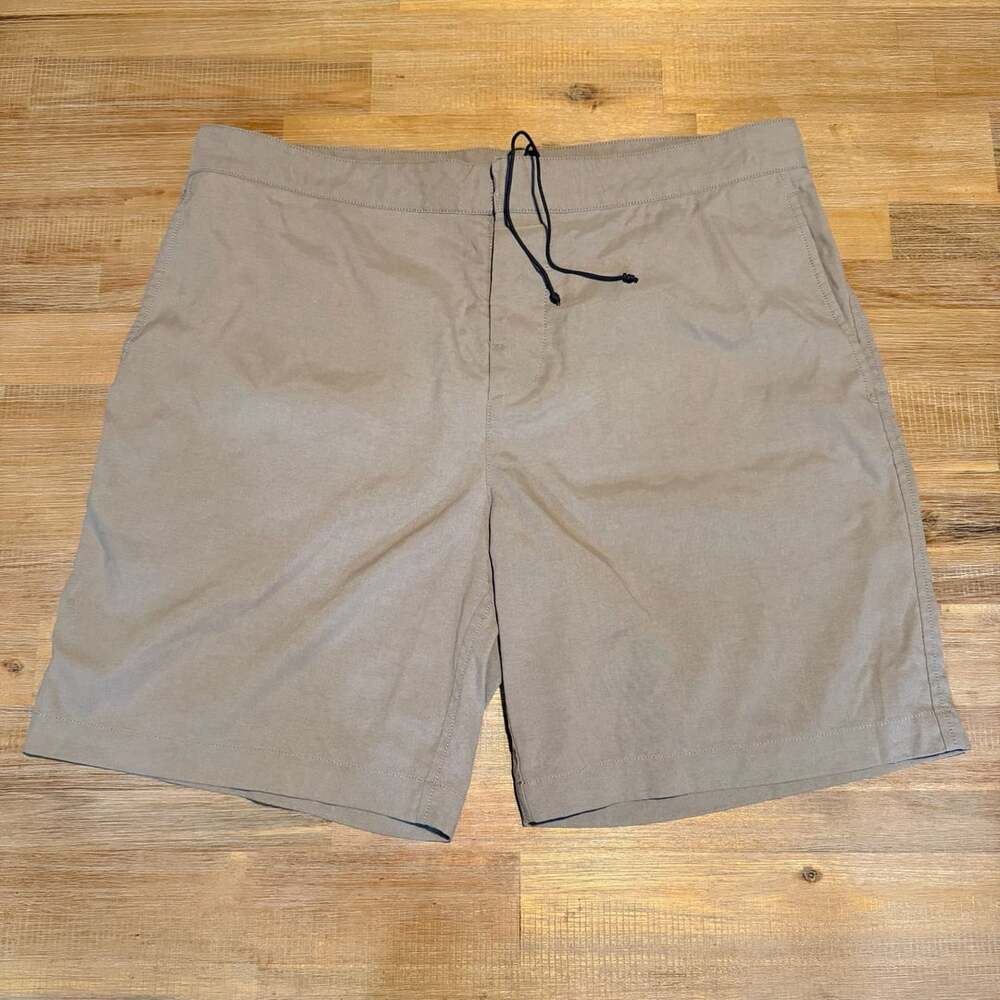 Outlier F.Cloth New Way Shorts Size 36 Tan Nylon Two Way Stretch